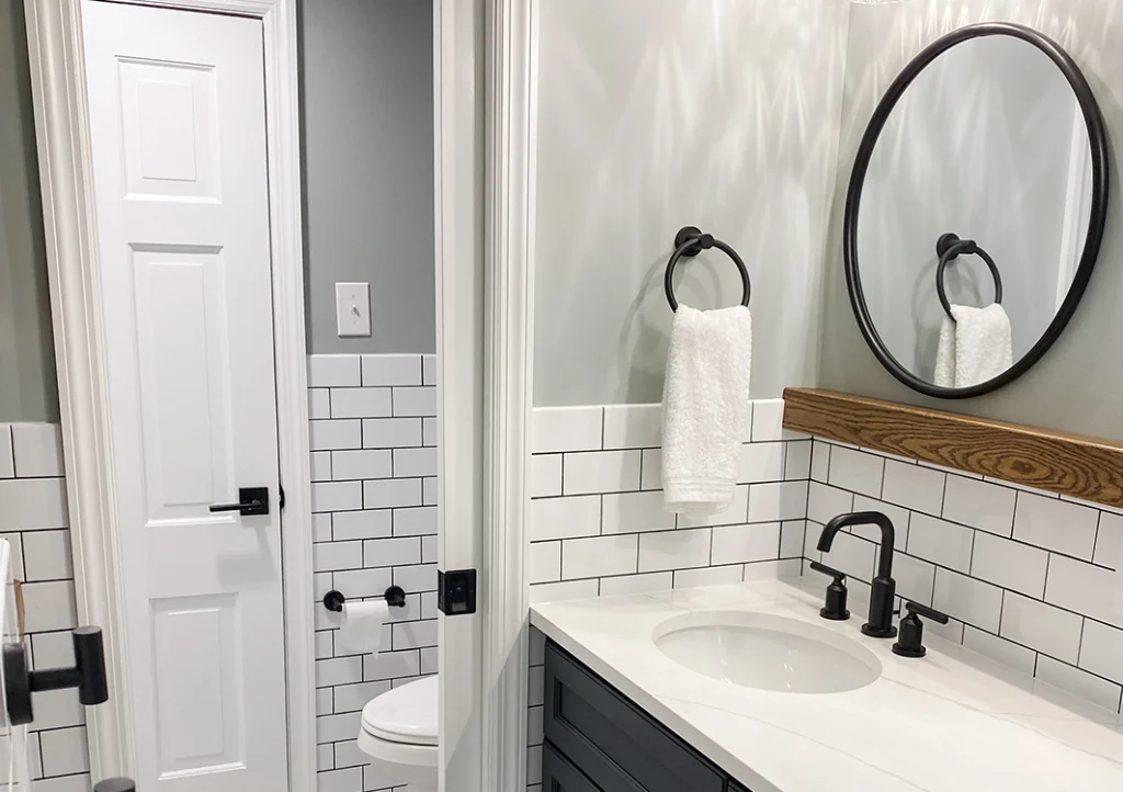 bathroom remodeled by Pellak Construction with subway tile backsplash