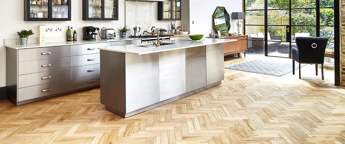 Wood kitchen floors with herringbone pattern