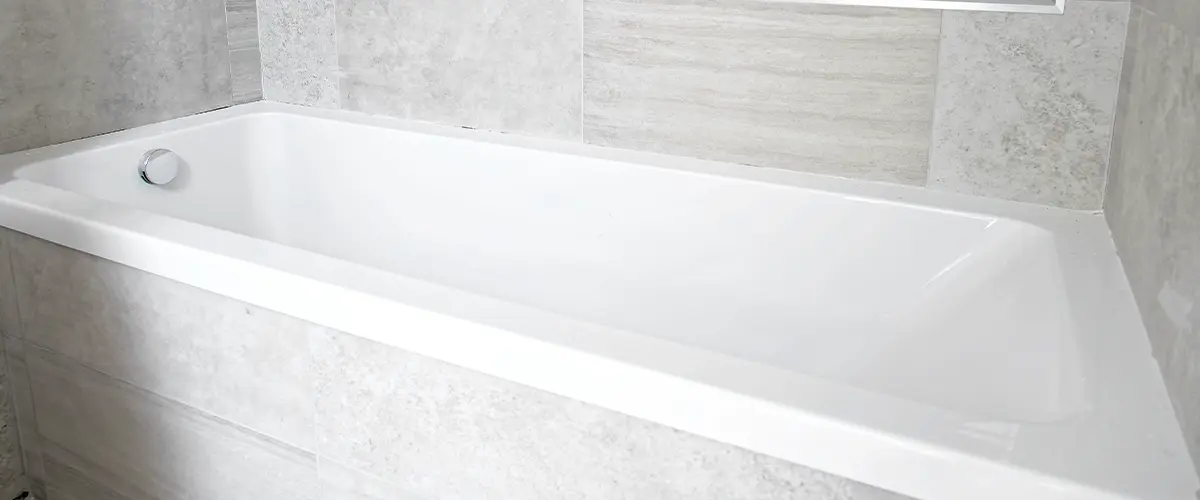 alcove bathtub newly installed